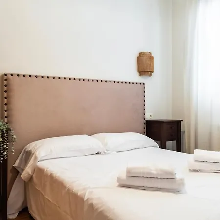 Con Piscina A Un Paso De Segovia Alpehytte Zarzuela del Monte